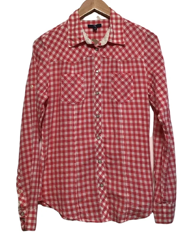 Weekend Deals That Spark Gap Red Checkered Shirt (Size M)
