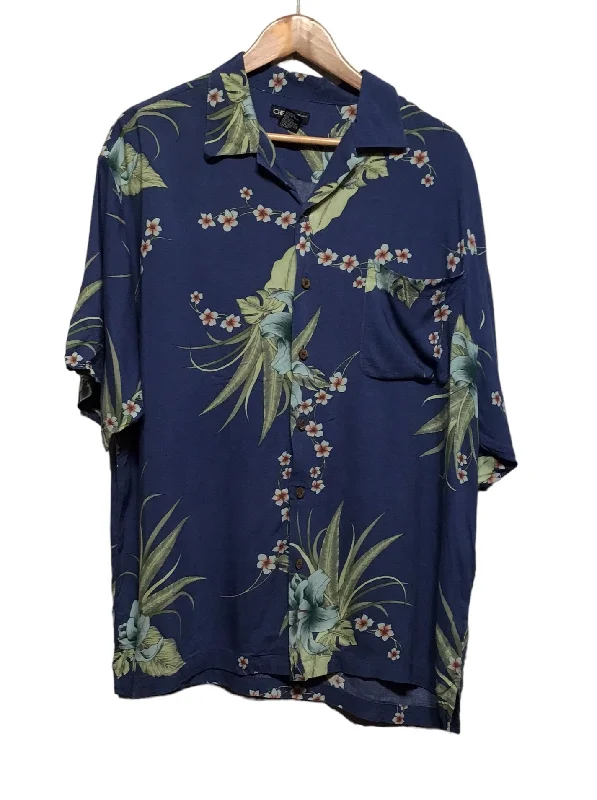Weekend Bargains to Cherish Leaf & Flower Hawaiian Shirt (Size L)