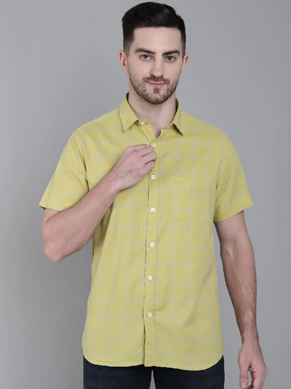 Men's Yellow Casual Medium Checks Half Sleeve Shirt