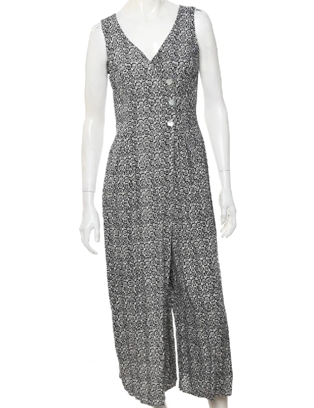 Sleeveless Jumpsuit - M