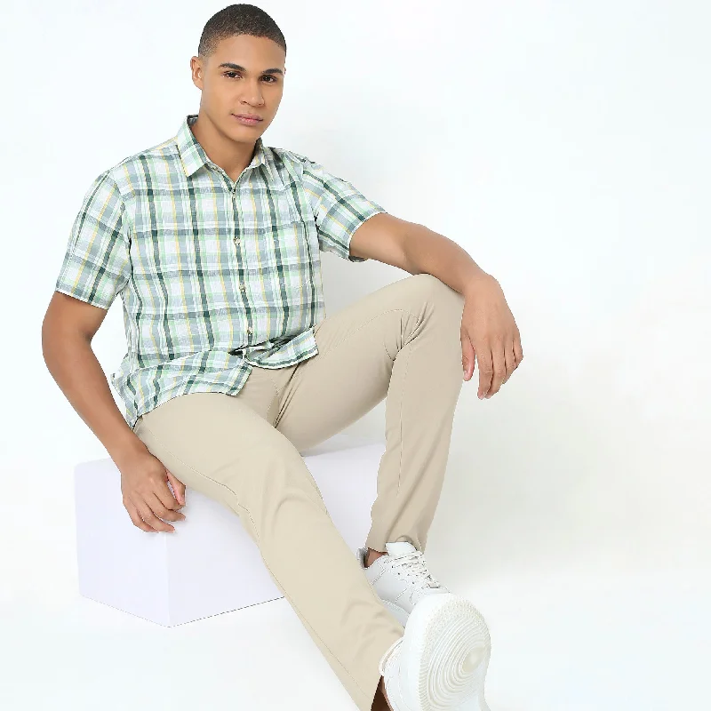 Weekend Deals That Dazzle Regular Fit Checkered Shirt