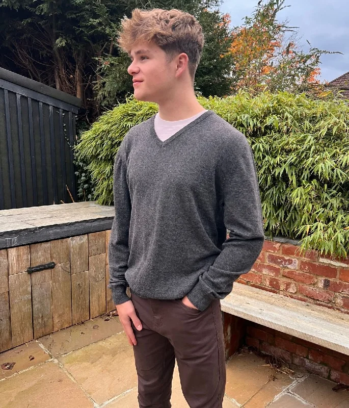 Weekend Special Charcoal Men's Wool Rich V Neck Jumper