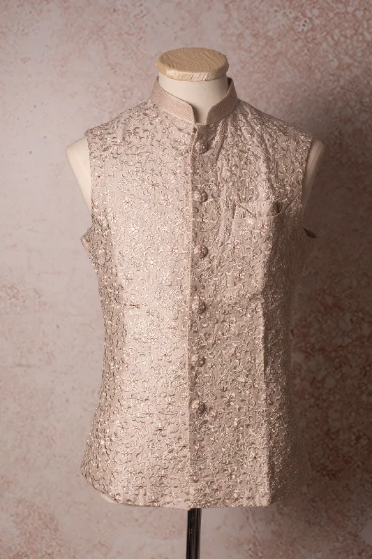 Can't Resist Embroidered Waistcoat E9S_961
