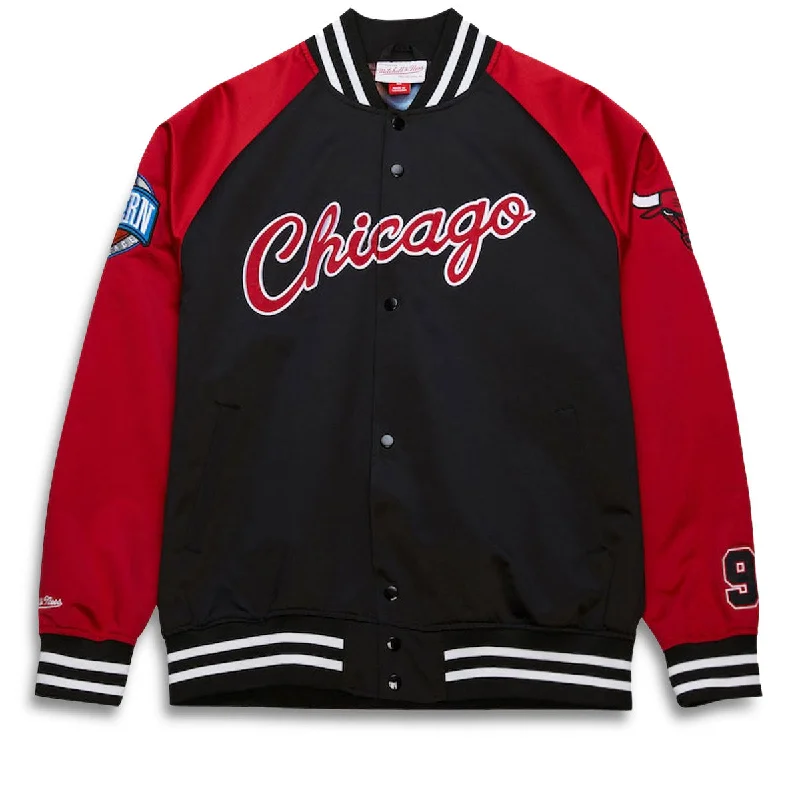 Mitchell & Ness x NBA Bulls Vintage Logo Dennis Rodman Satin Jacket - Black