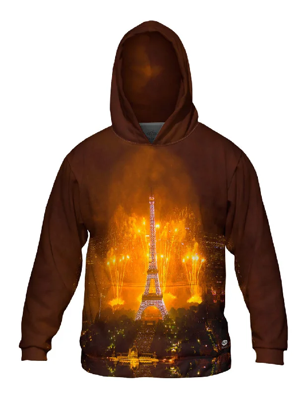Deal of the Day Fireworks Lighting Up Eiffel Tower