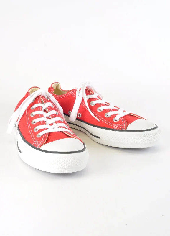 Weekend Offers That Amaze Red Classic Low Converse - New But Imperfect