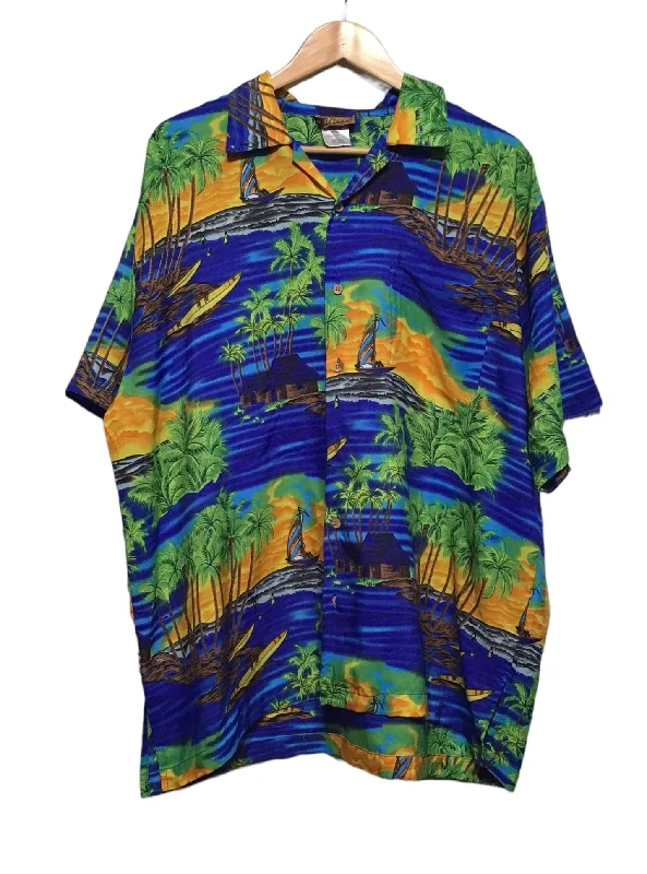Weekend Specials to Enjoy In Gear Tropical Island Shirt (Size XL)