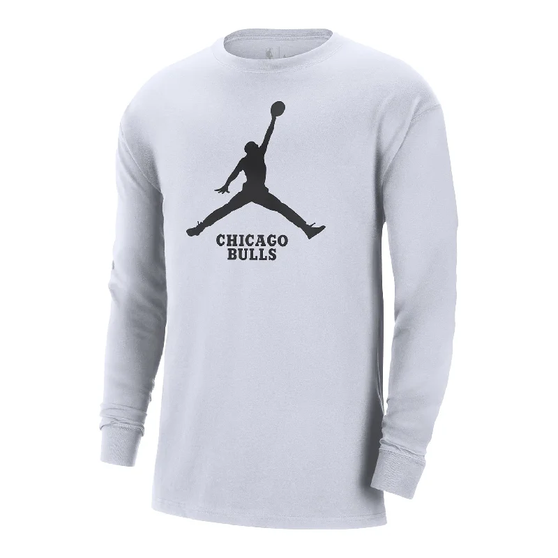 Chicago Bulls Nike Jordan White Long Sleeve T-Shirt