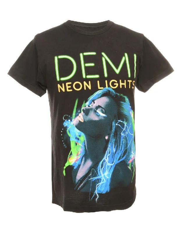 Weekend Offers That Sizzle Demi Lovato Black Band T-shirt - L