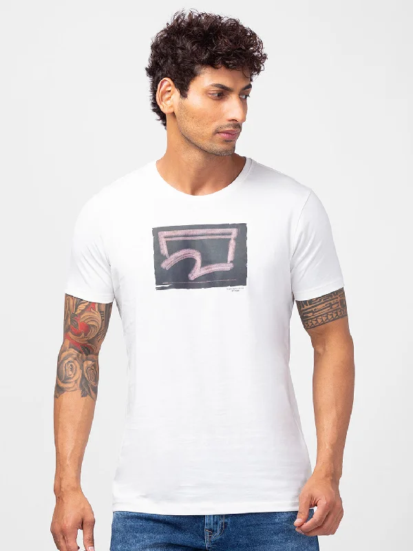 Weekend Discounts You Deserve Spykar Men Ecru Cotton Slim Fit Round Neck Printed T-Shirt