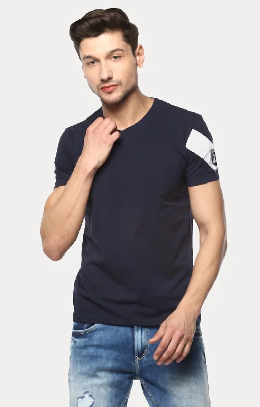 Weekend Discounts to Love Spykar Navy Blue Solid Slim Fit Men T-Shirts