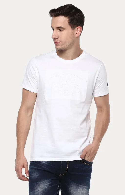 Weekend Discounts to Celebrate Spykar White Solid Slim Fit Men T-Shirts