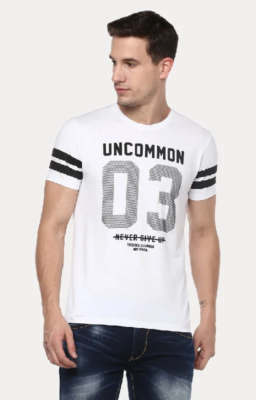 Weekend Deals to Make You Smile Spykar Men White Printed Slim Fit T-Shirt