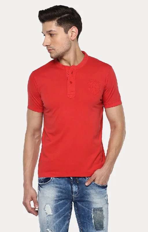 Amazing Value Spykar Red Solid Slim Fit Men T-Shirts