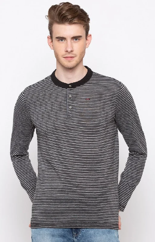 Spykar Men Grey Cotton Slim Fit Full Sleeve Striped T-Shirt