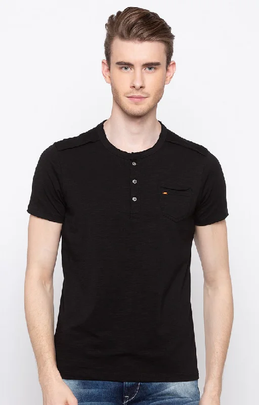 Daily Special Spykar Black Solid Slim Fit Men T-Shirts