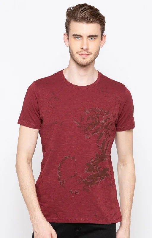 Weekend Offers That Amaze Spykar Wine Printed Slim Fit Men T-Shirts