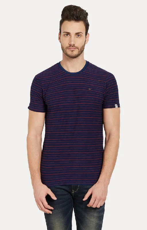 Weekend Deals That Spark Spykar Blue and Red Striped Slim Fit Men T-Shirts