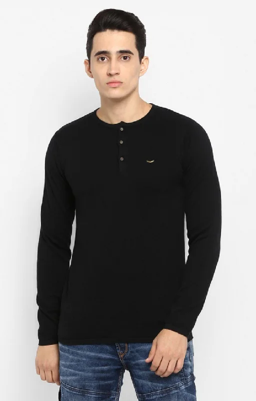 Weekend Savings Fiesta Spykar Black Solid Slim Fit Men T-Shirts